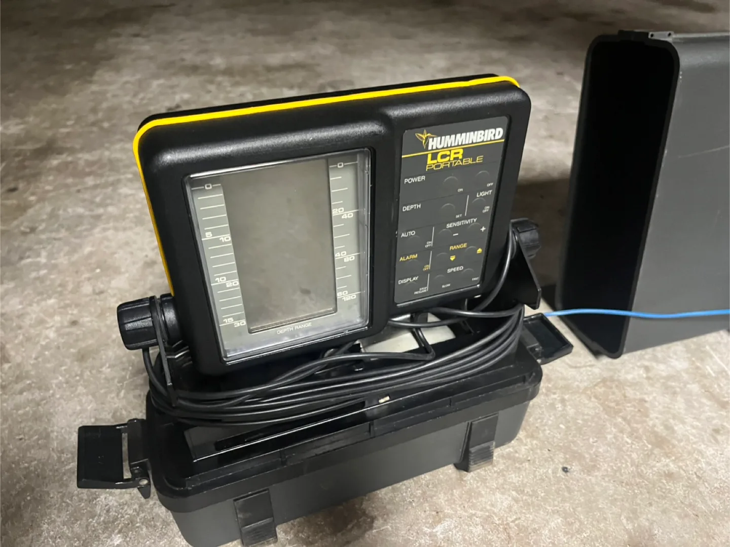 Humminbird LCR Portable Fish Finder thumbnail