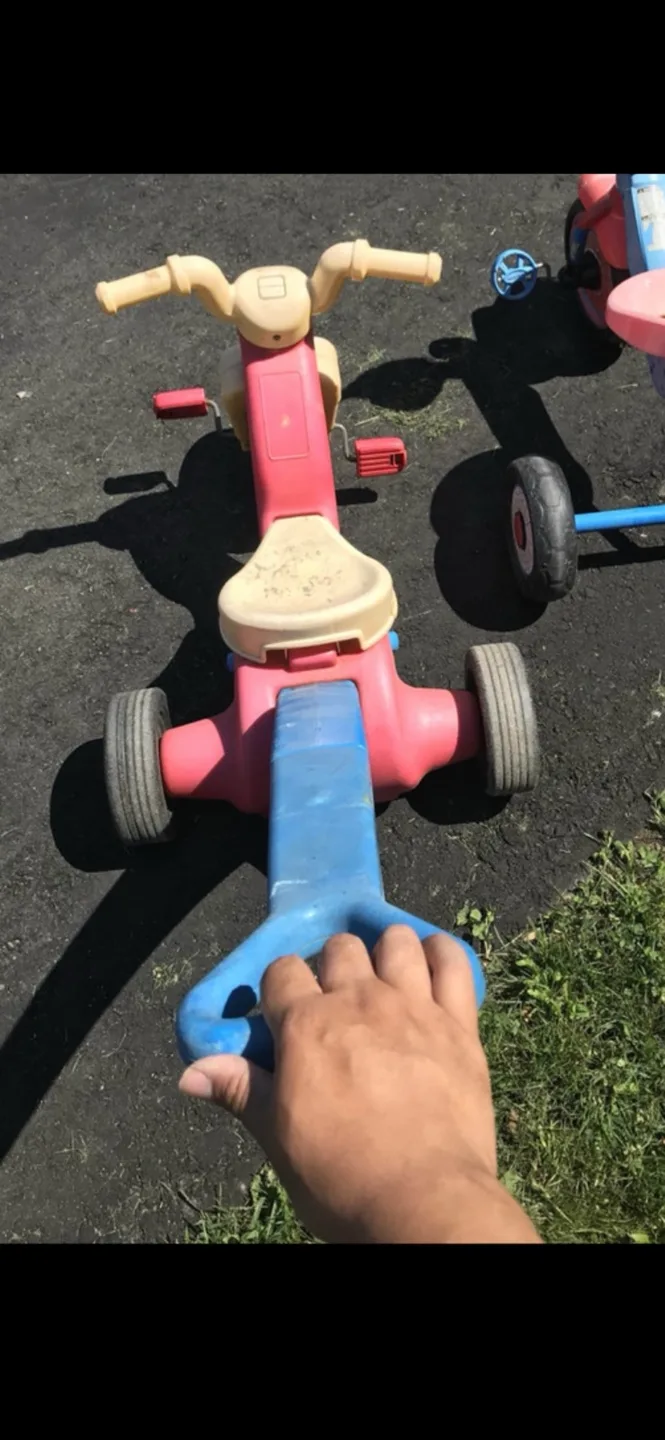 Tricycle with Parent Handle Bar and Scooter Set image indicator(3)