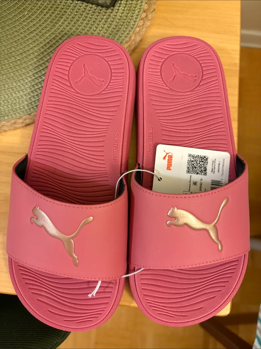 Brand new Puma Slides - Size 7 - Pink thumbnail
