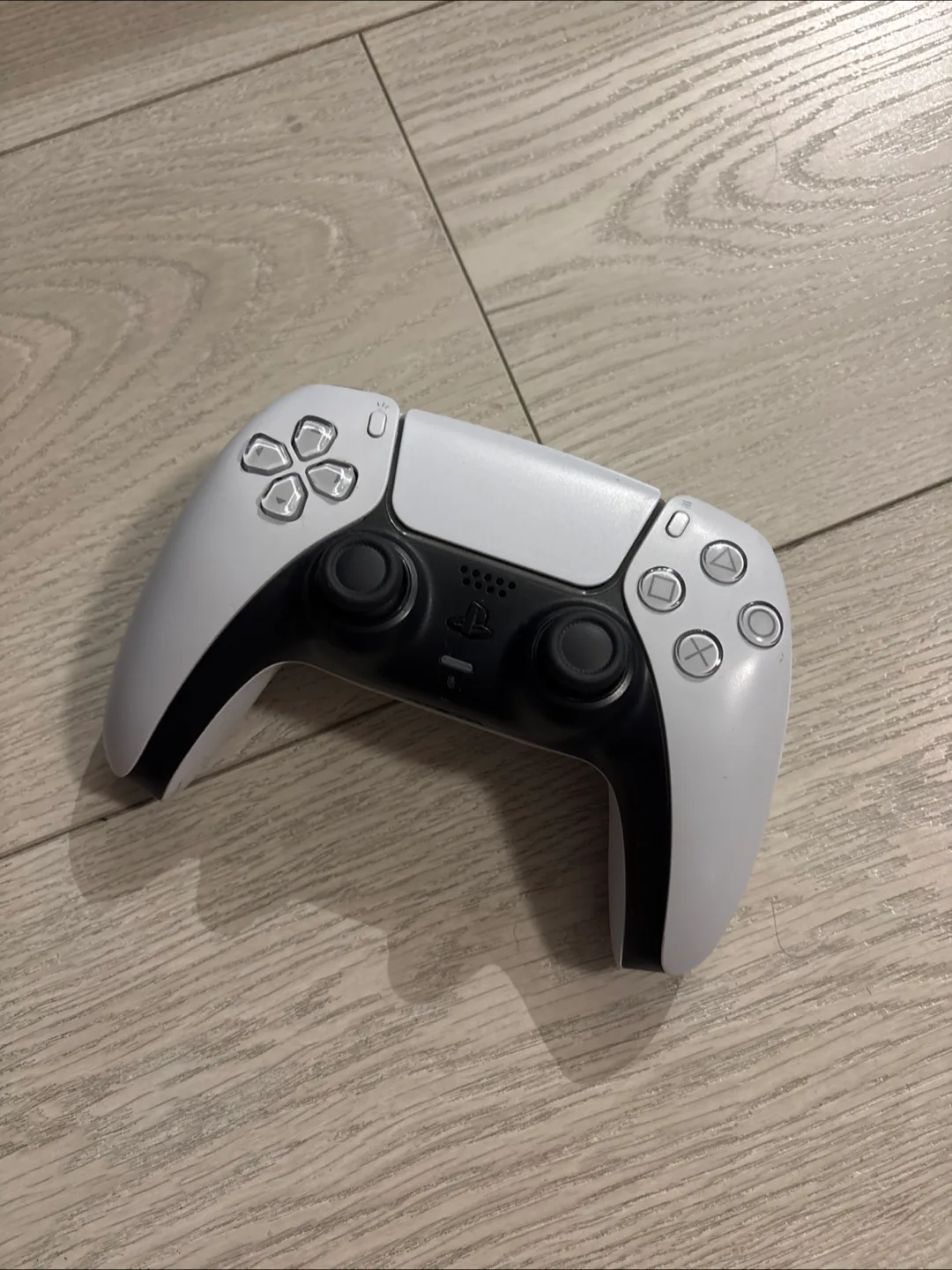 PlayStation 5 DualSense Wireless Controller thumbnail