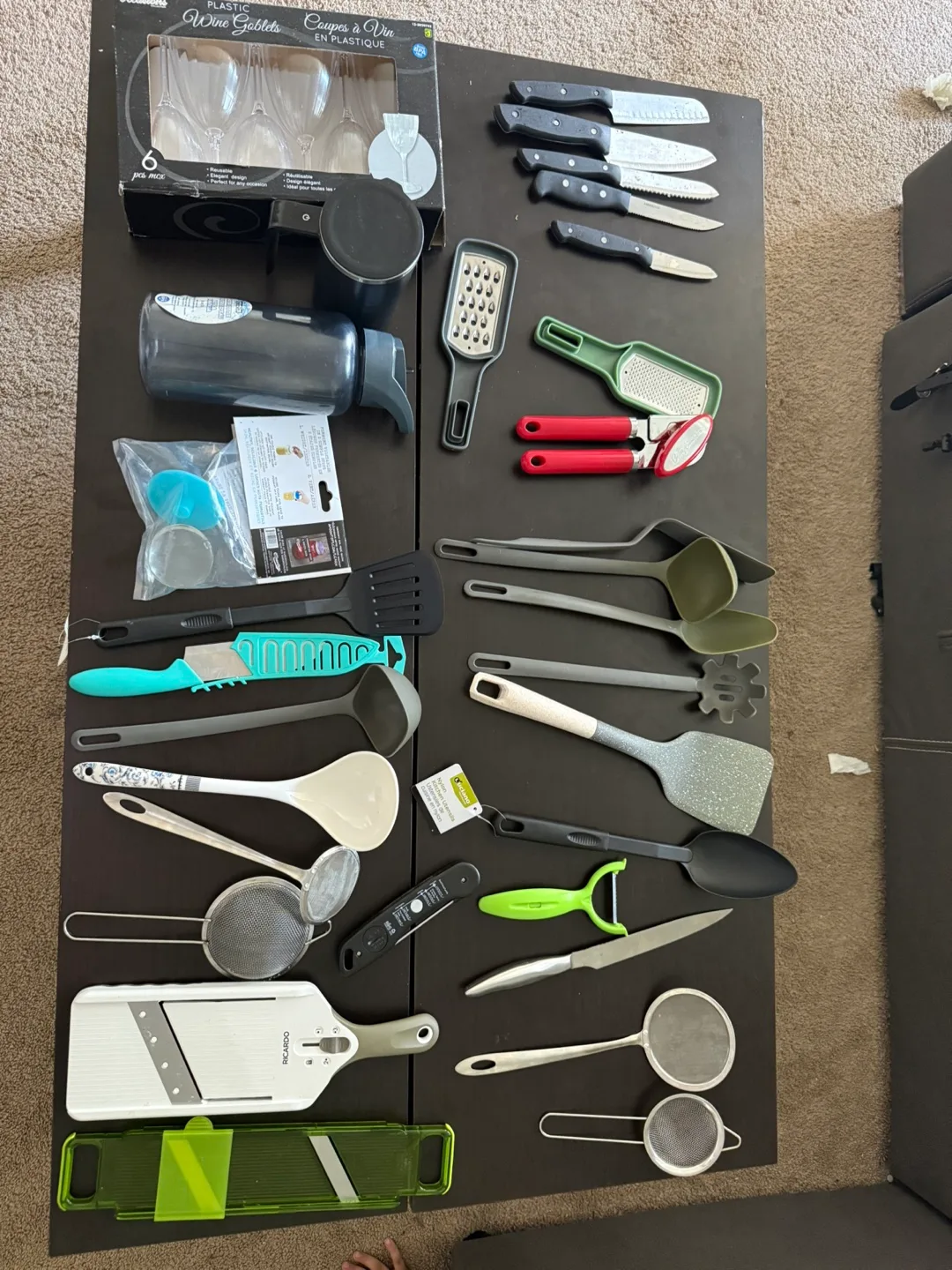 Mixed Kitchenware Lot image indicator(2)