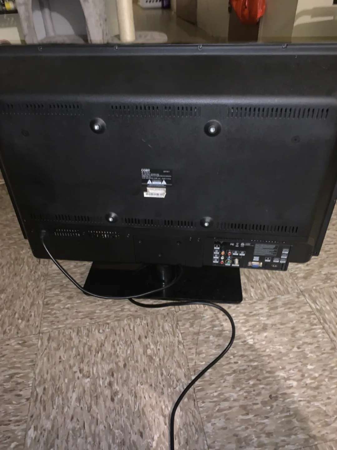 Coby 22 Inch LCD TV image indicator(2)