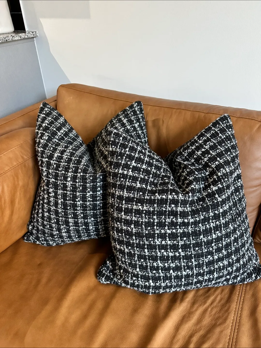 Jacquard Cushion Cover - Black/Plaid