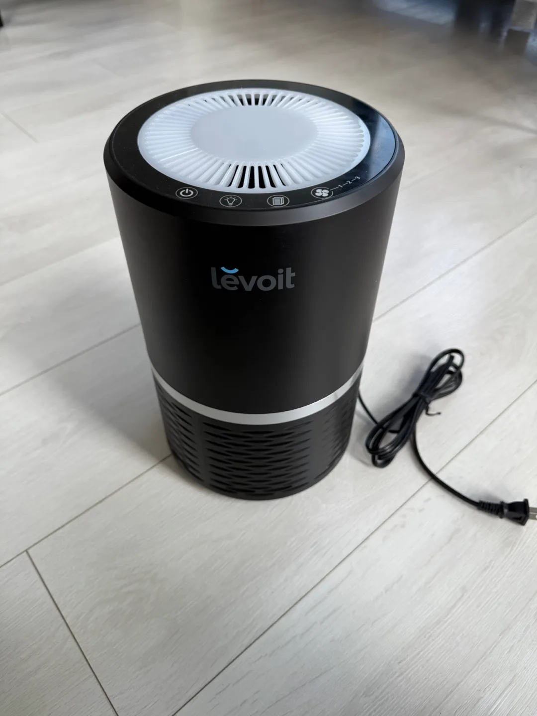 Levoit LV-H132 Black Air Purifier thumbnail