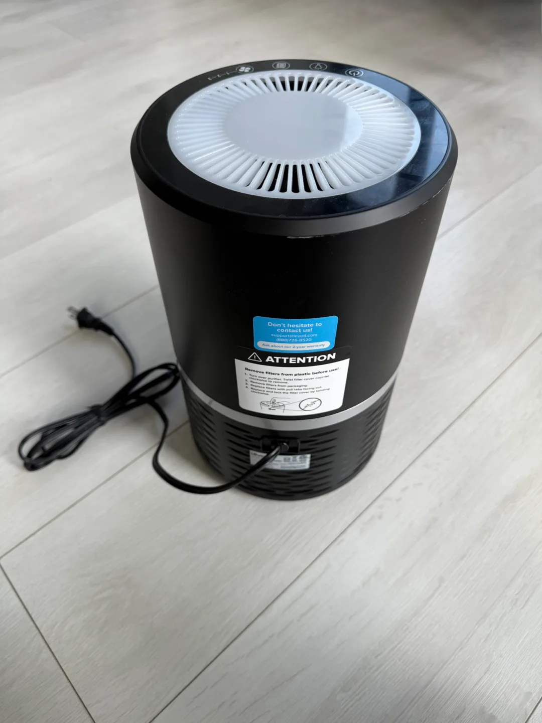 Like new! Levoit LV-H132 Black Air Purifier image indicator(2)