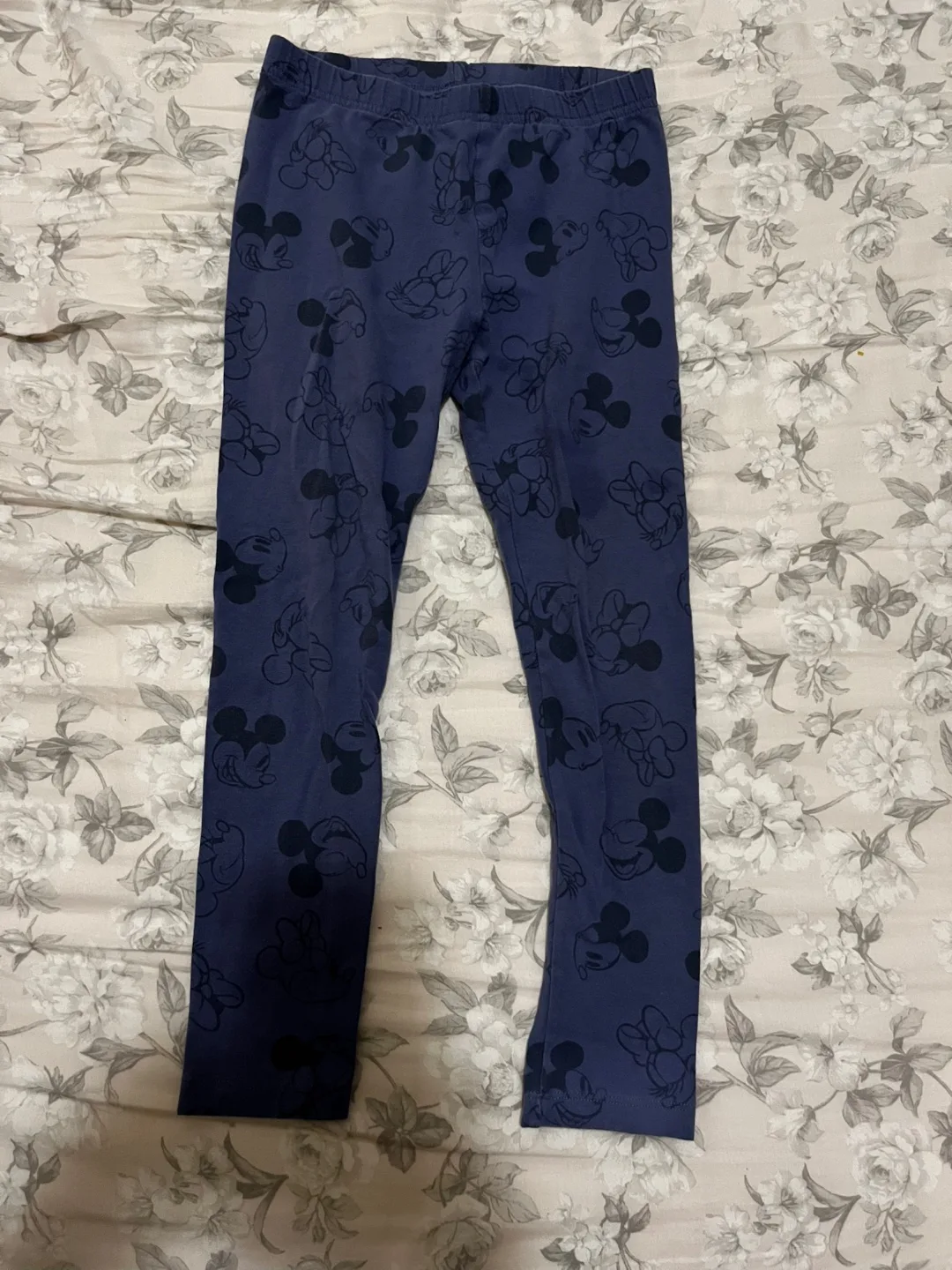 Girls' Clothing Bundle: Swimsuit, Dresses, T-Shirt, Leggings image indicator(3)