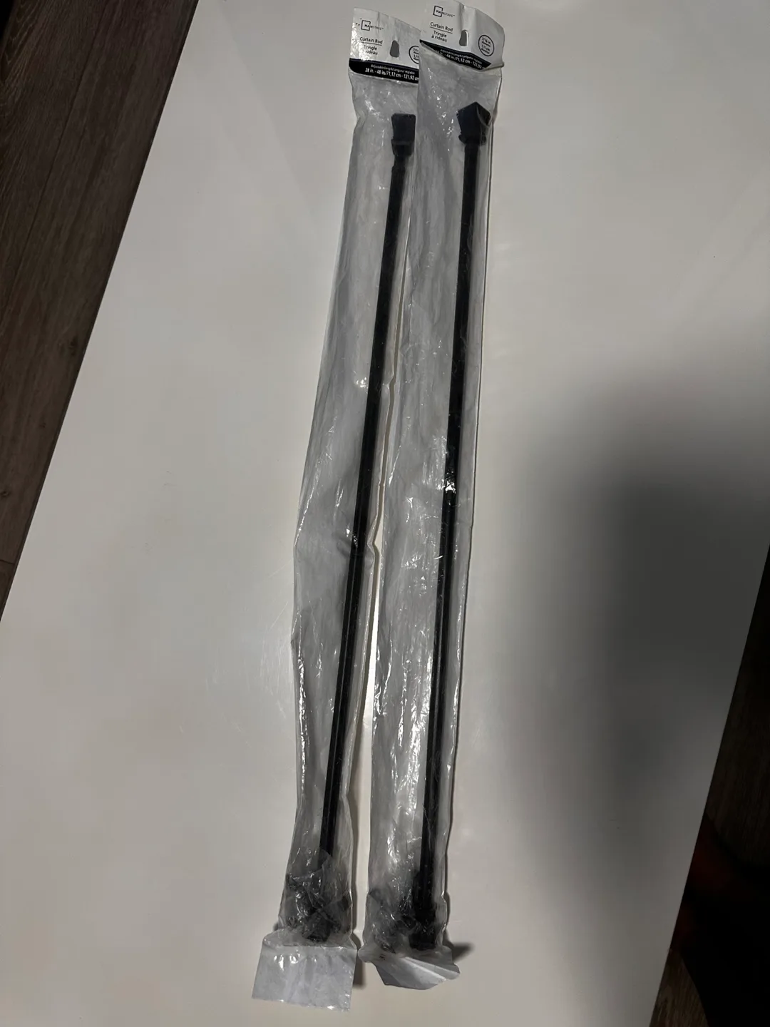 Grey & White Curtain Set image indicator(8)