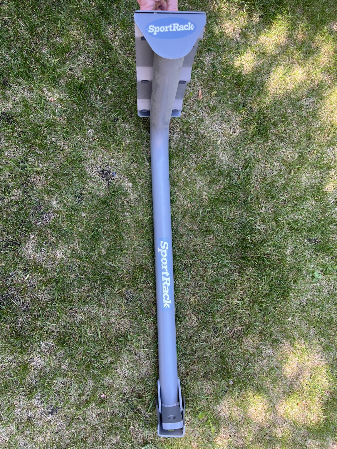 Hitch mounted 3 bike carrier - photo 2