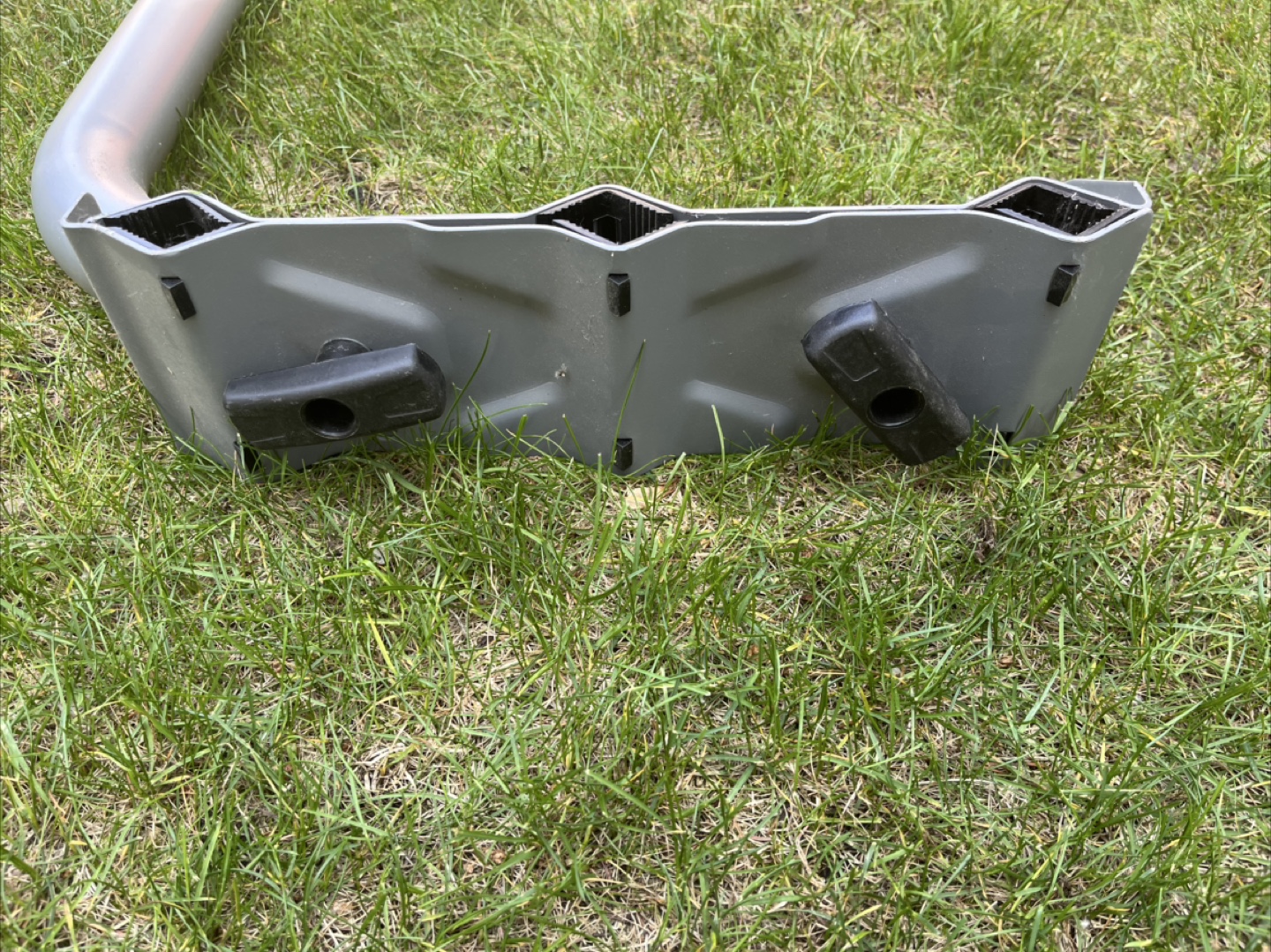 Hitch mounted 3 bike carrier - photo 3