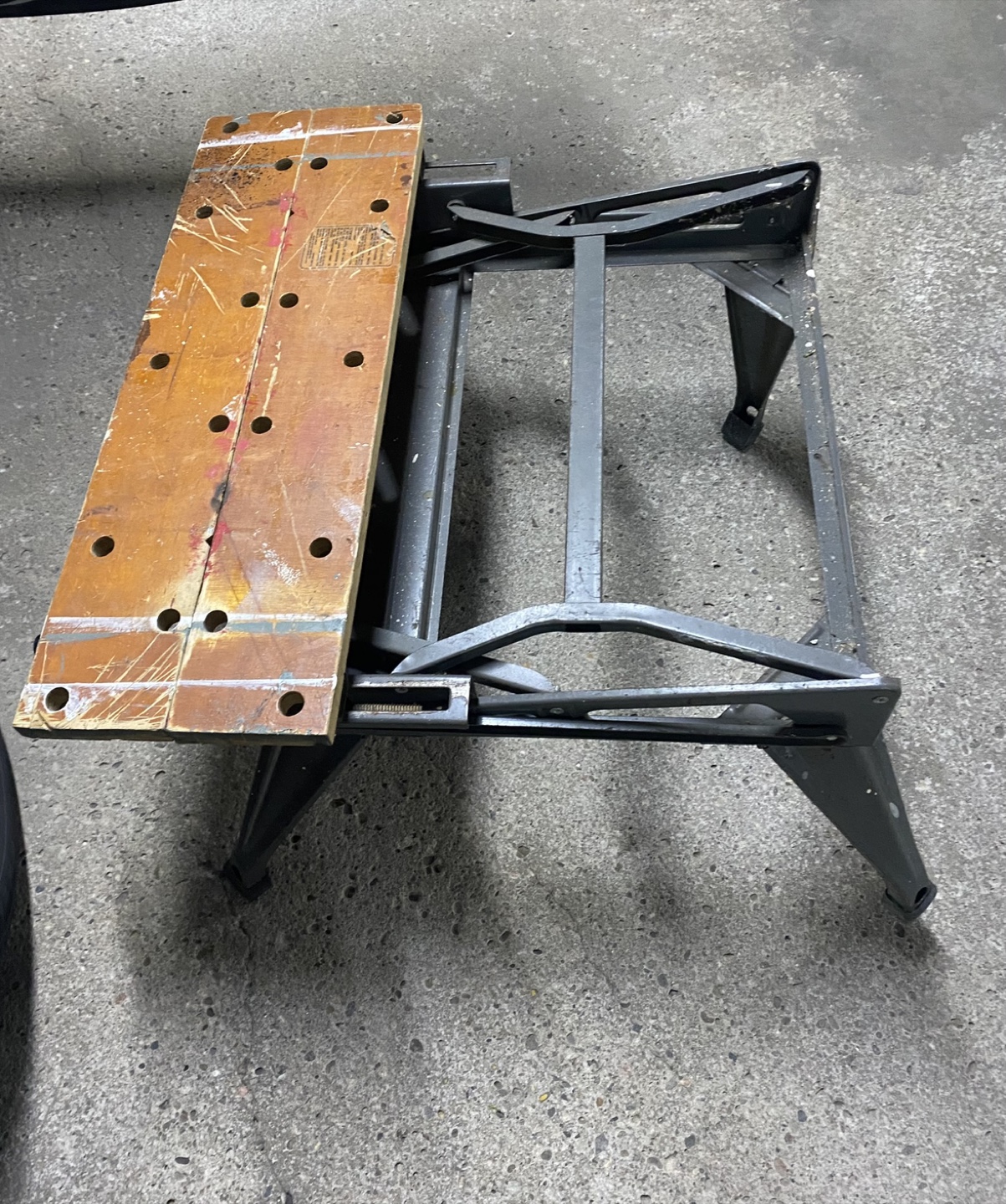 Vintage Black & Decker Workmate Workbench - photo 3