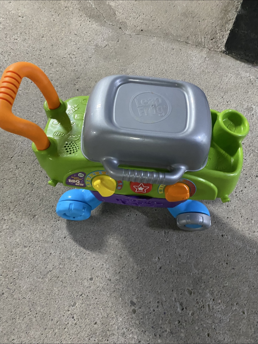 LeapFrog BBQ Grill Toy - photo 2