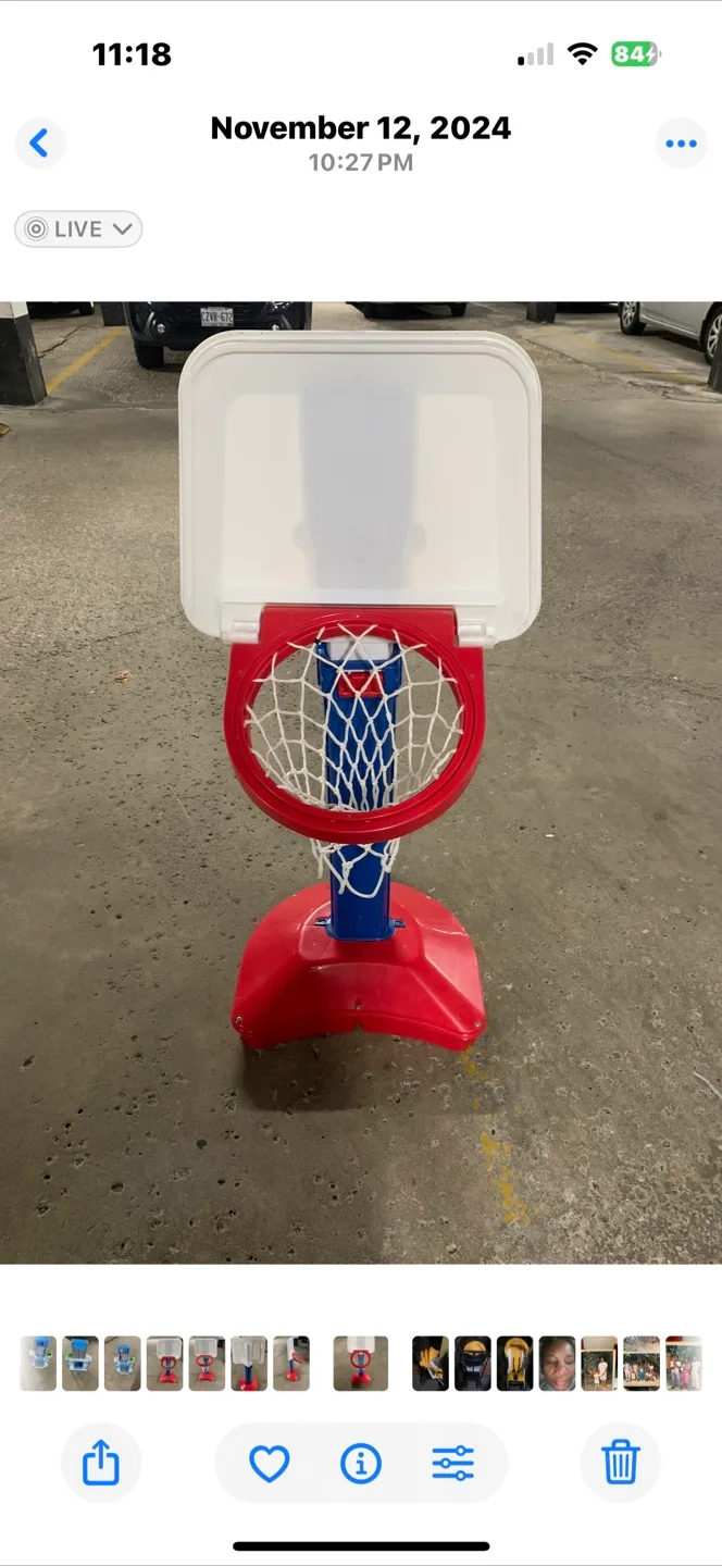 Kids Basketball Hoop thumbnail