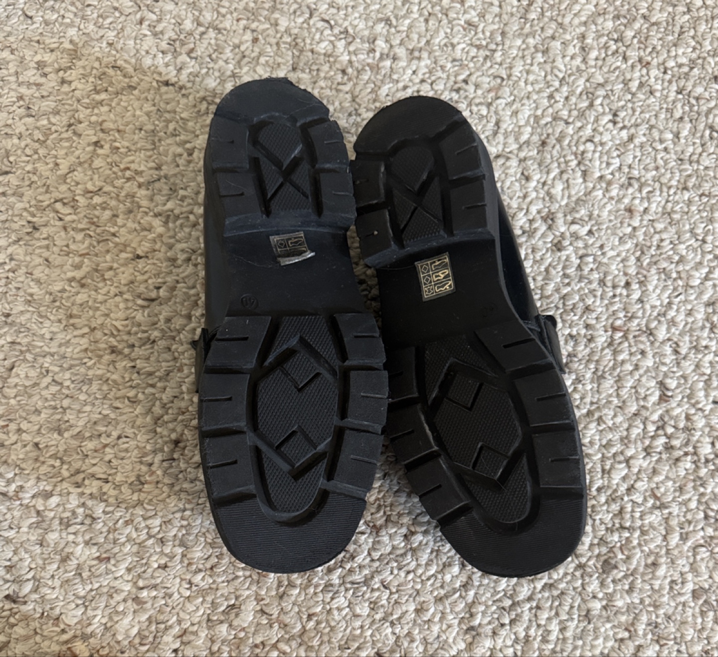 L’intervalle Black Loafers Size 9.5 - photo 2