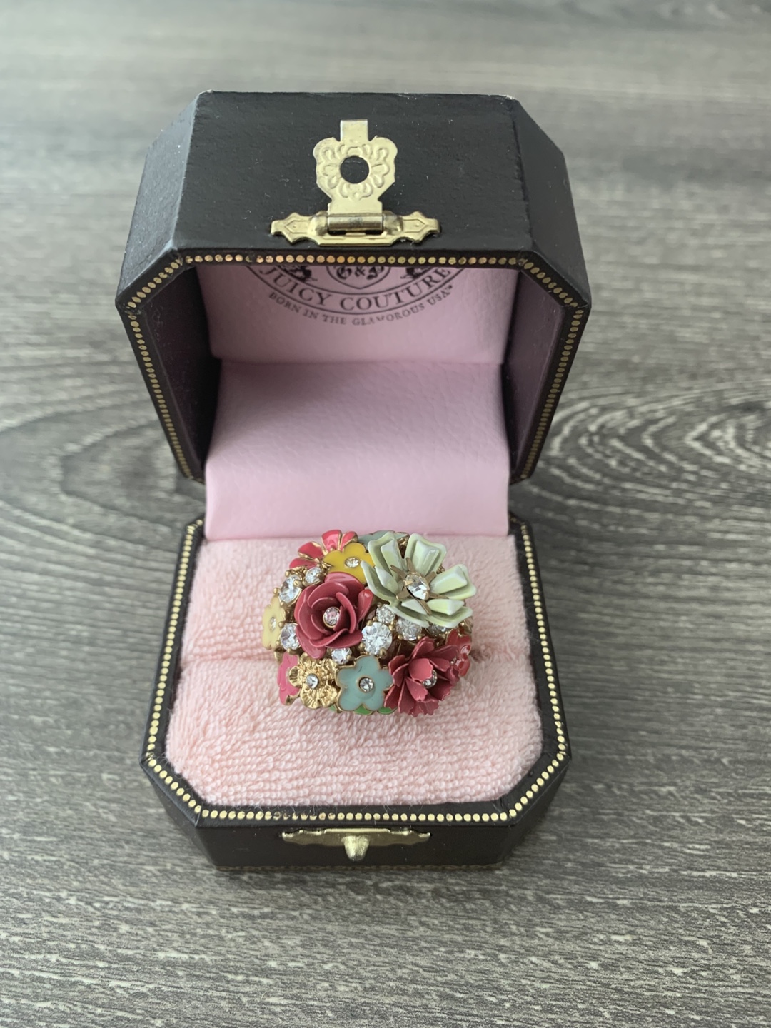 Juicy Couture Floral Ring with Box