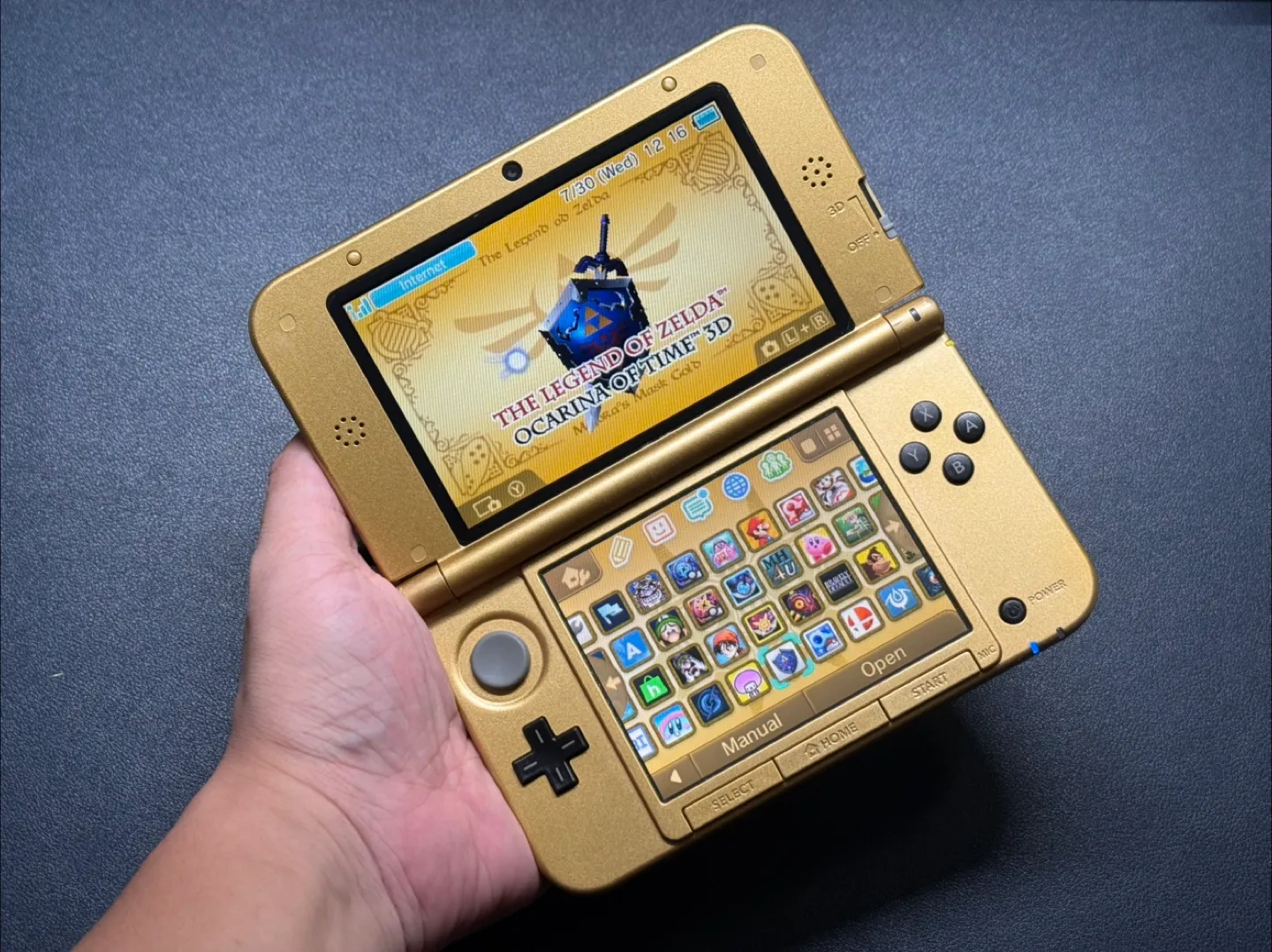 Nintendo 3DS XL – Zelda A Link Between Worlds Limited Edition thumbnail