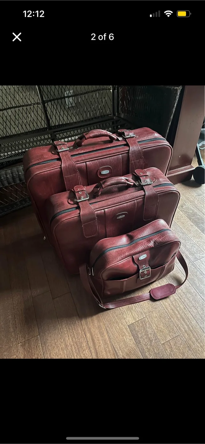 Vintage Leather Luggage 3 Piece Set | Make me an offer thumbnail