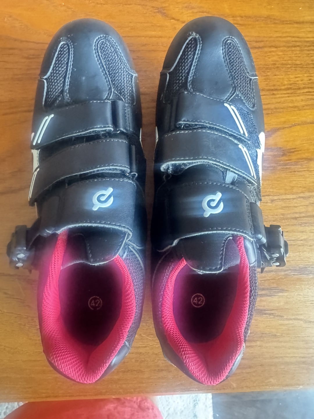Peloton Cycling Shoes - Size 42 - photo 3