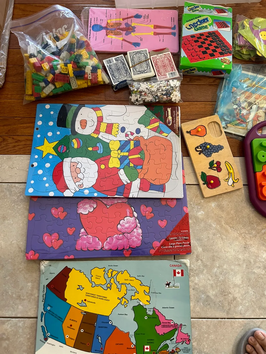 Kids Puzzle Bundle - Melissa and Doug, Vista, Playskool & More image indicator(3)