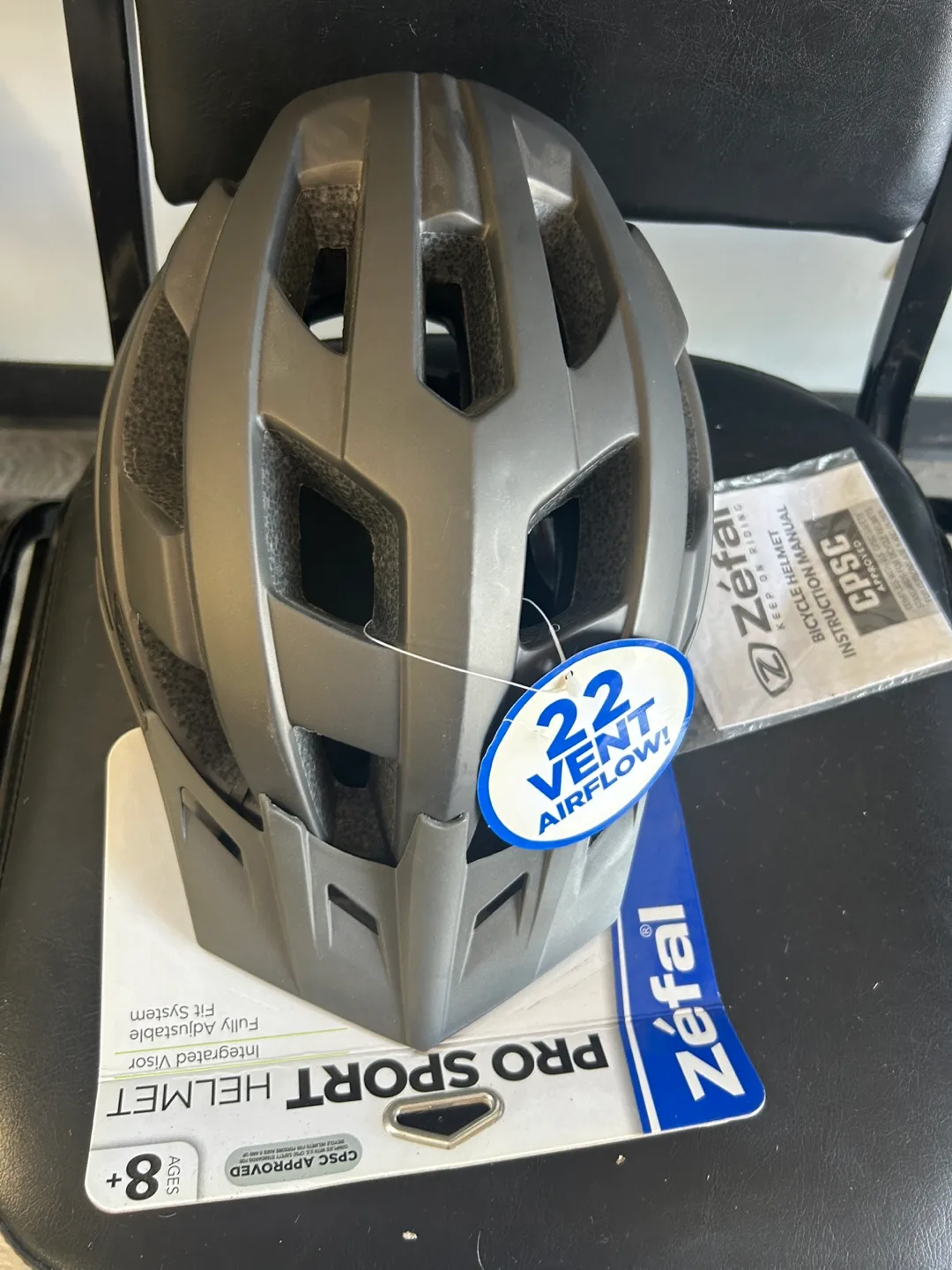 Zéfal Pro Sport Helmet - Integrated Visor image indicator(3)