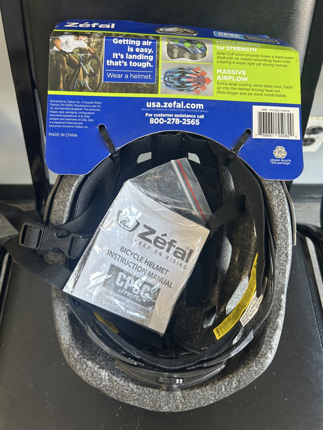 Zéfal Pro Sport Helmet - Integrated Visor - photo 2
