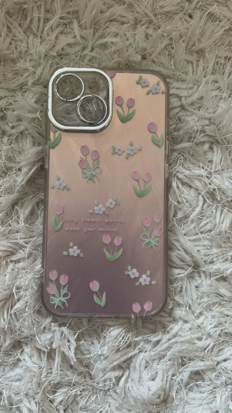Floral iPhone Case (iPhone 15) thumbnail