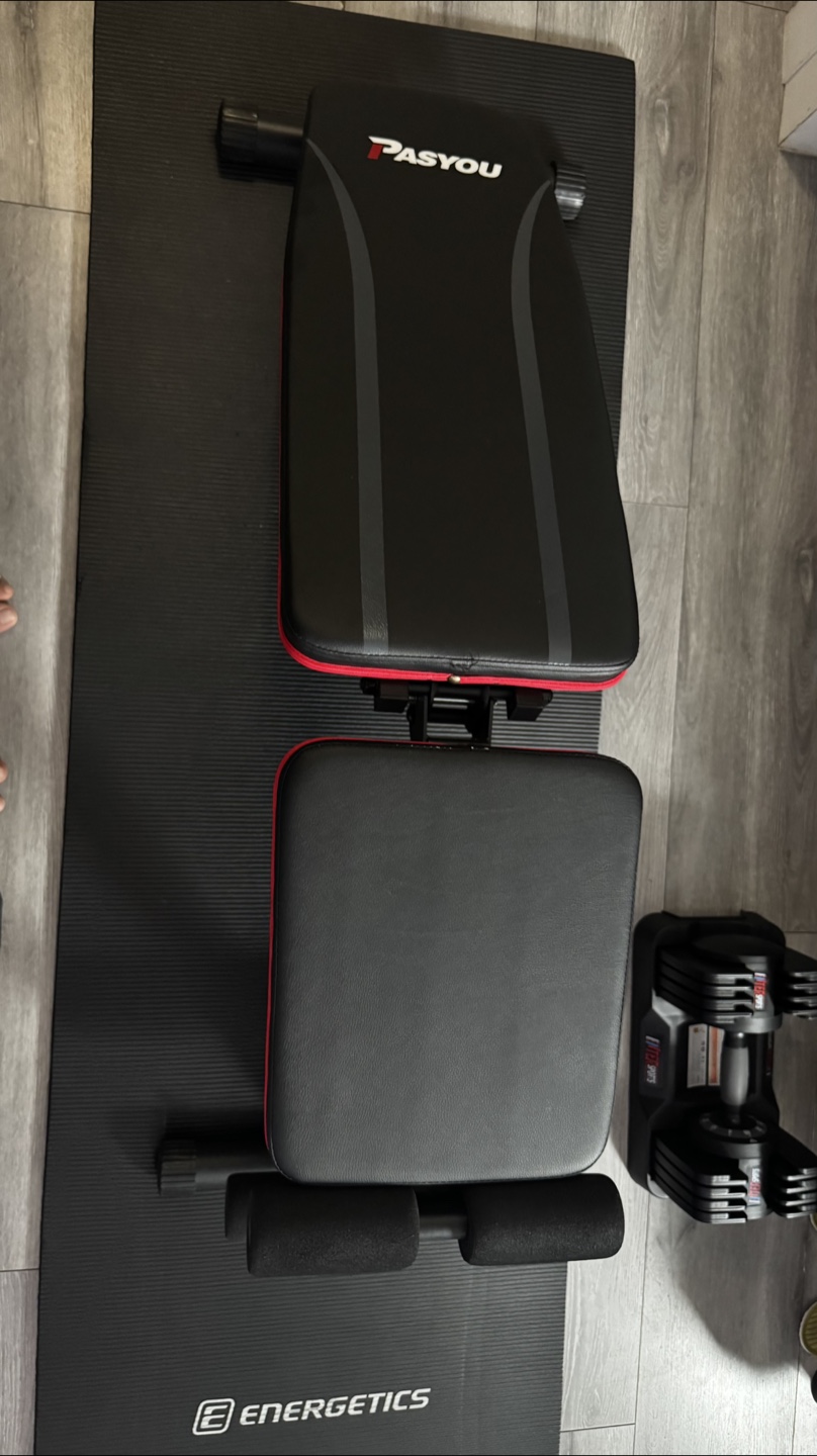 Pasyou Adjustable Weight Bench - Black/Red - photo 2