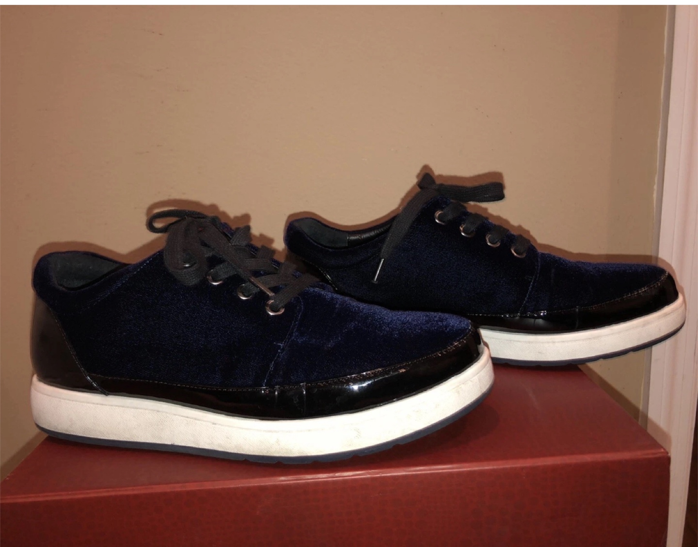 Donald Pliner Miranda Navy Velvet Sneakers - Size 6.5