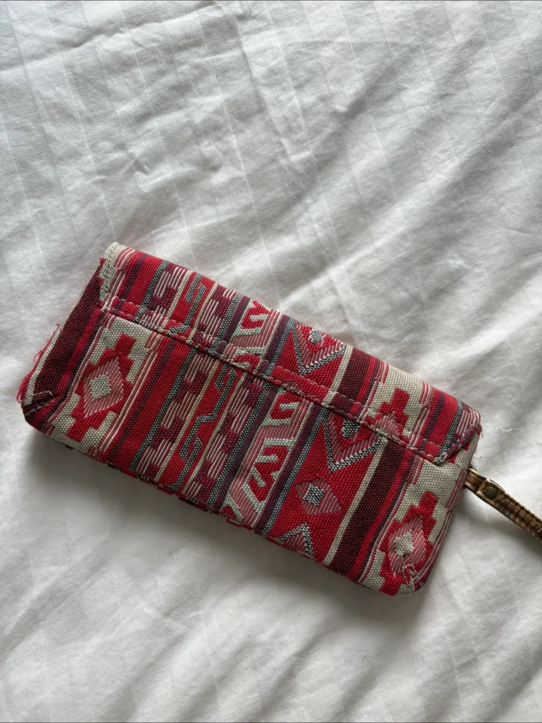 AERO Red Patterned Wallet image indicator(2)