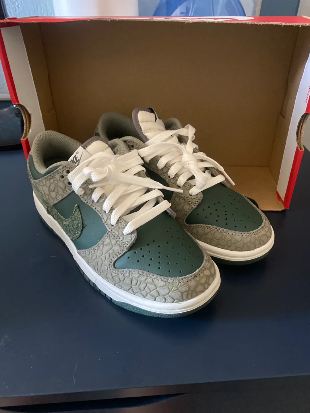 Nike Dunk Low retro Prm thumbnail