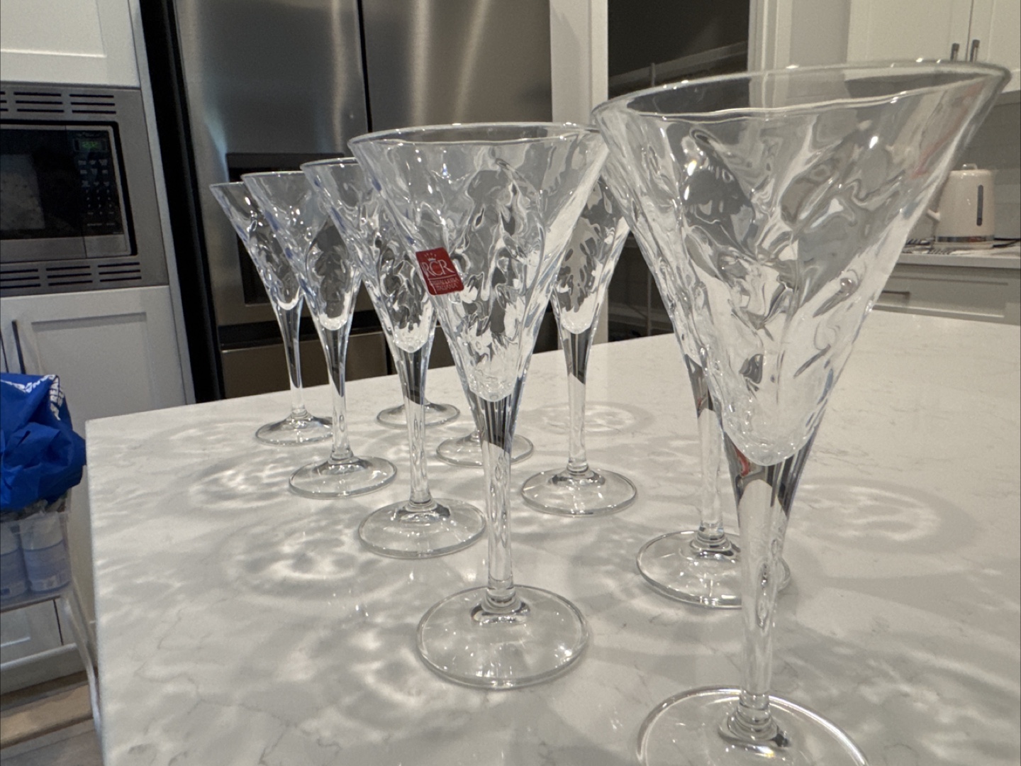 Set of 12 Clear Glass Martini Glasses - photo 2