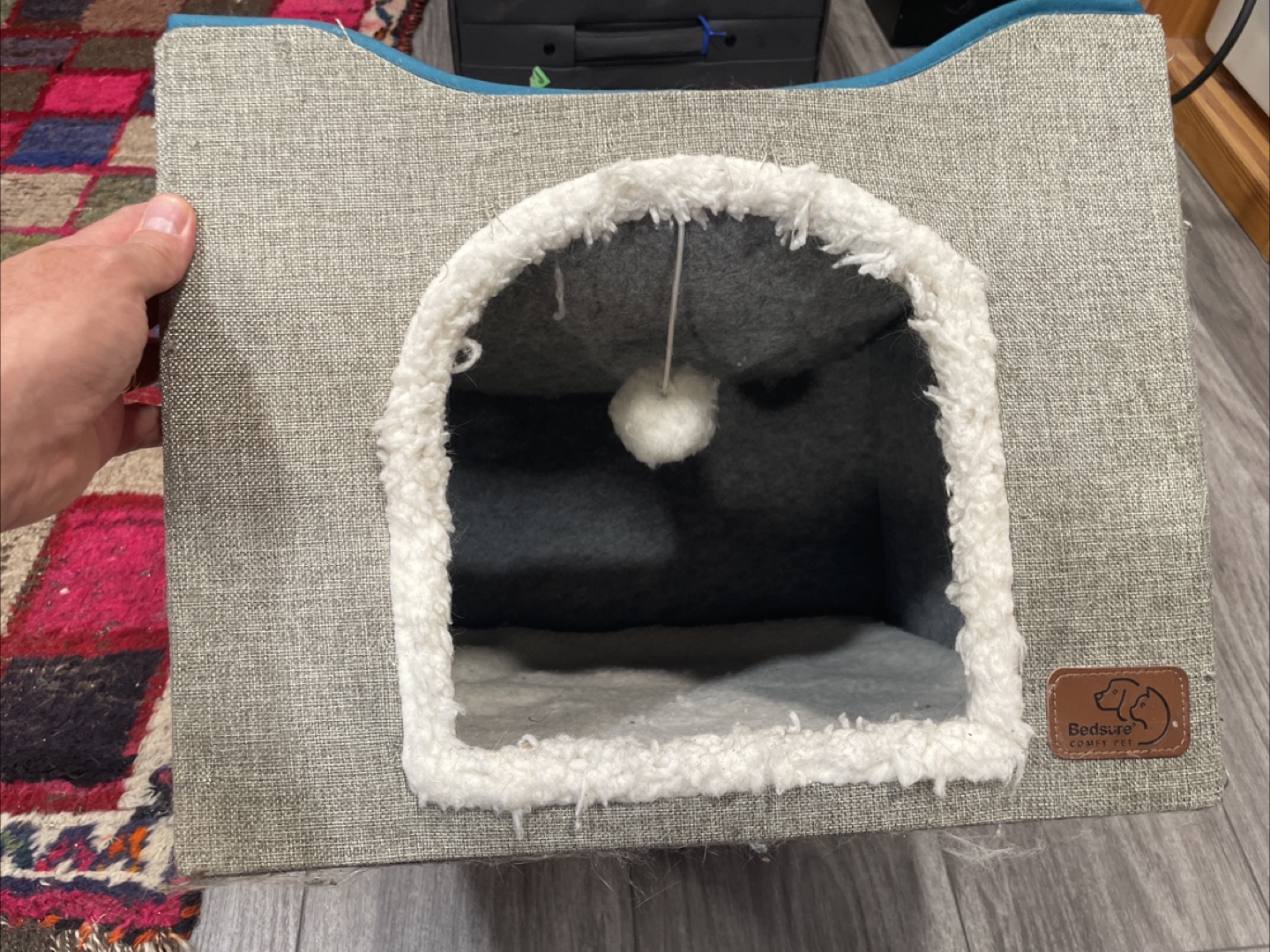 Bedsure Comfy Pet Bed Cave #freecycle - photo 3