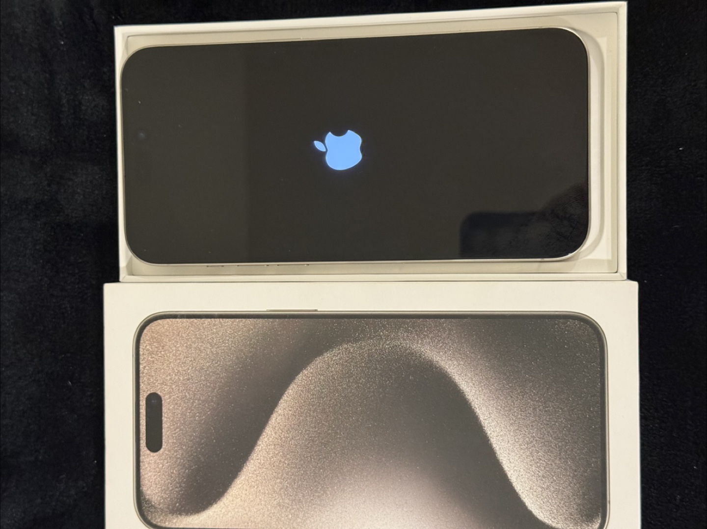 iPhone 15 Pro Max titanium - photo 3