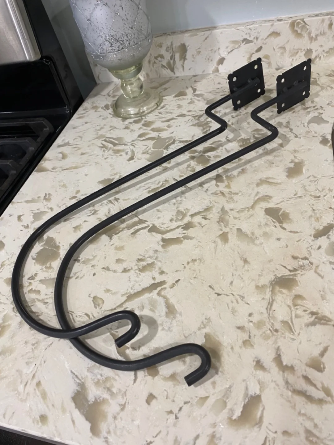 New Black Metal Plant Hanger thumbnail