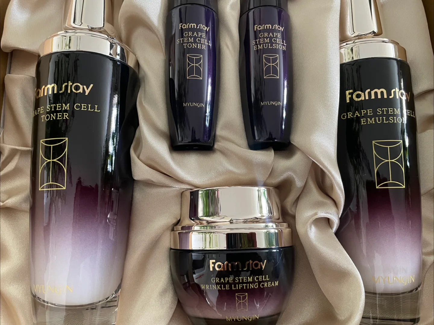 Farm Stay Grape Stem Cell Skin Care 3 Set thumbnail