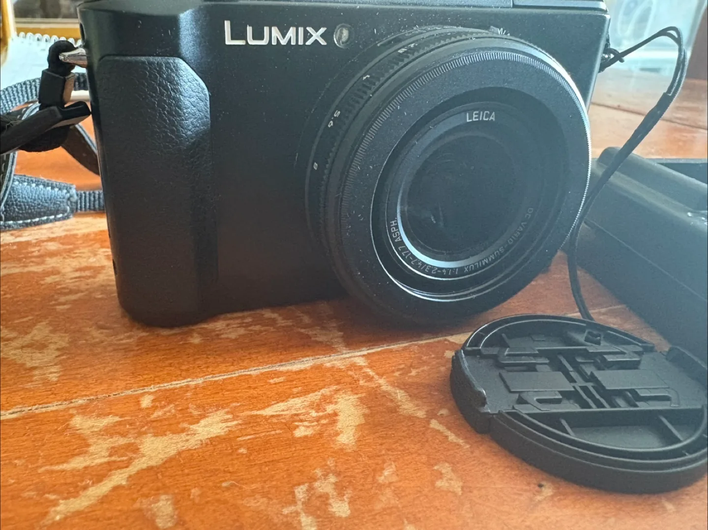 Panasonic Lumix DMC-LX7 Digital Camera thumbnail