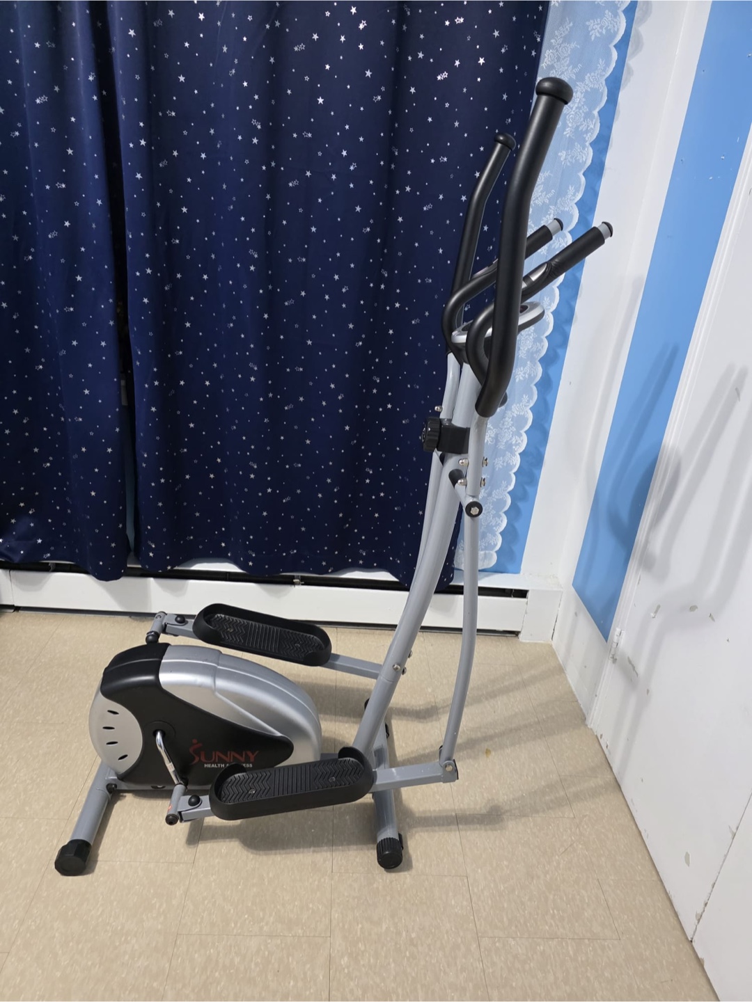 Sunny Health & Fitness Elliptical Machine