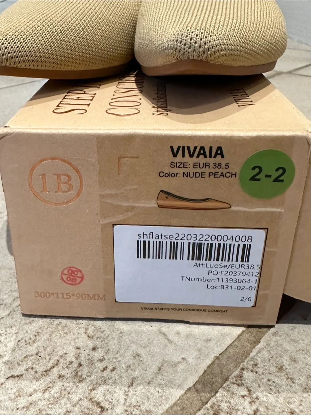 VIVAIA Nude Peach Flats - Size 38.5 women’s image indicator(4)