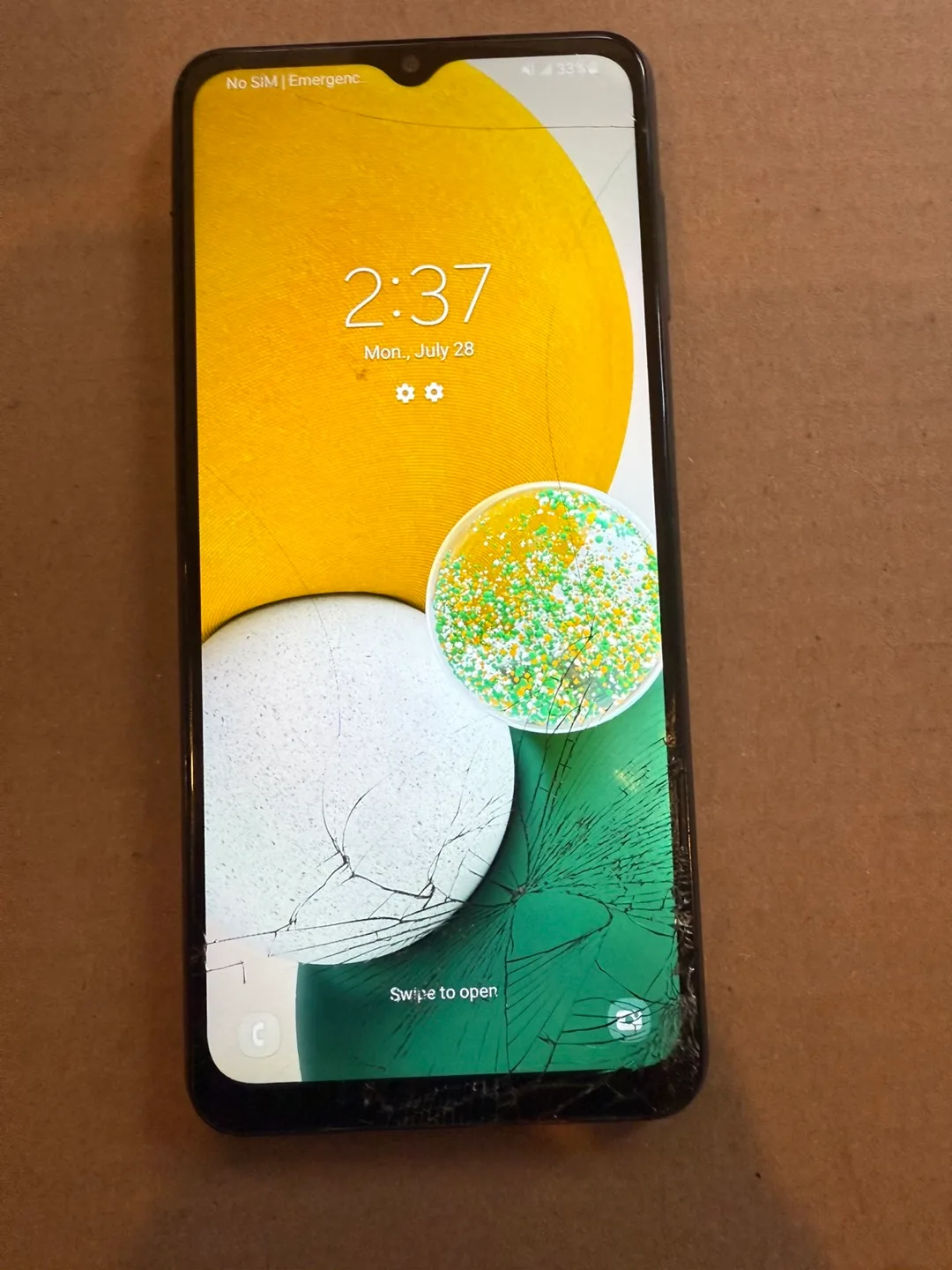 Samsung Galaxy A13 5G - Cracked Screen thumbnail