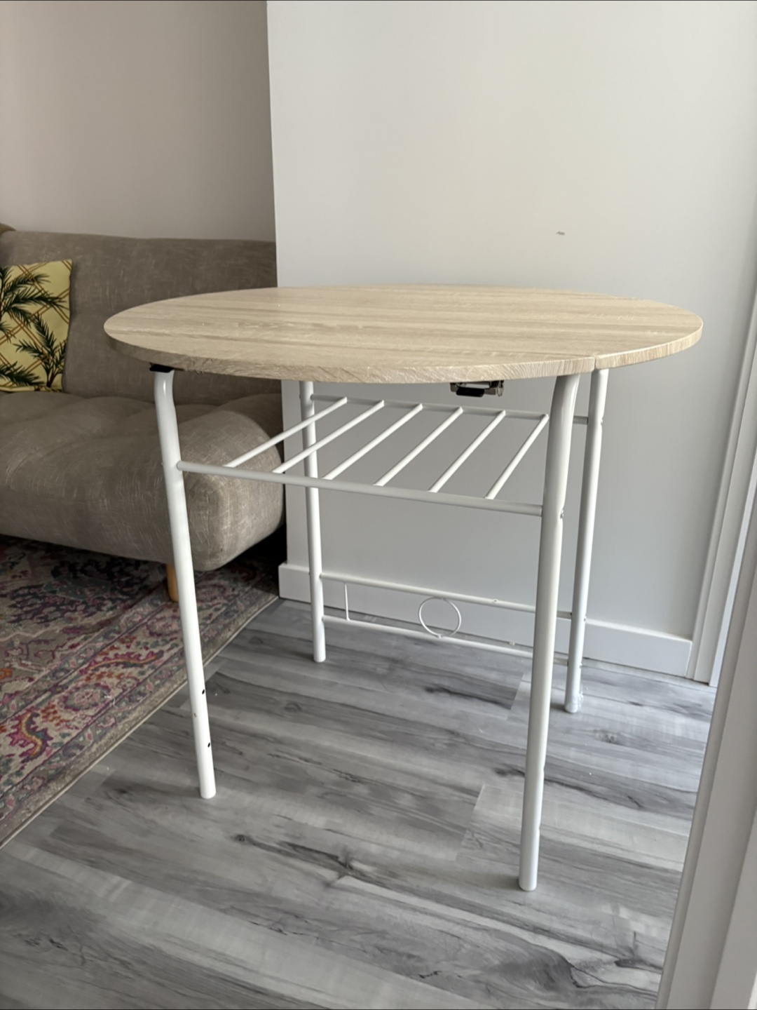 Small Drop Leaf Round Dining Table - photo 3
