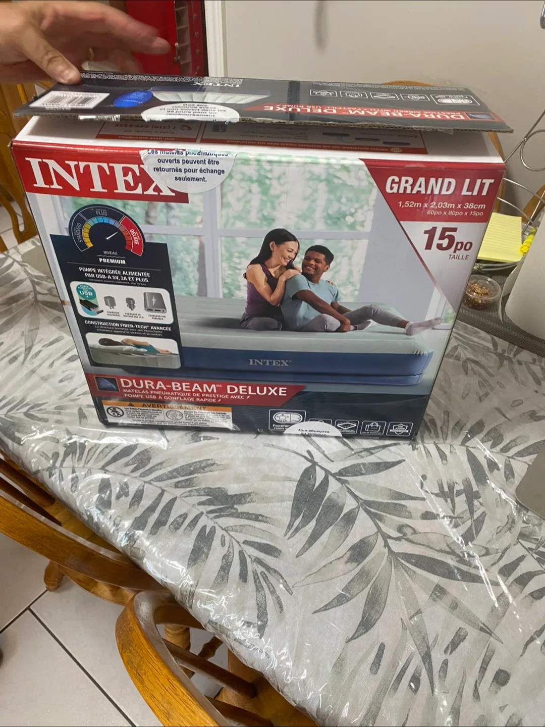 Intex Dura-Beam Deluxe Air Mattress - Grand Lit