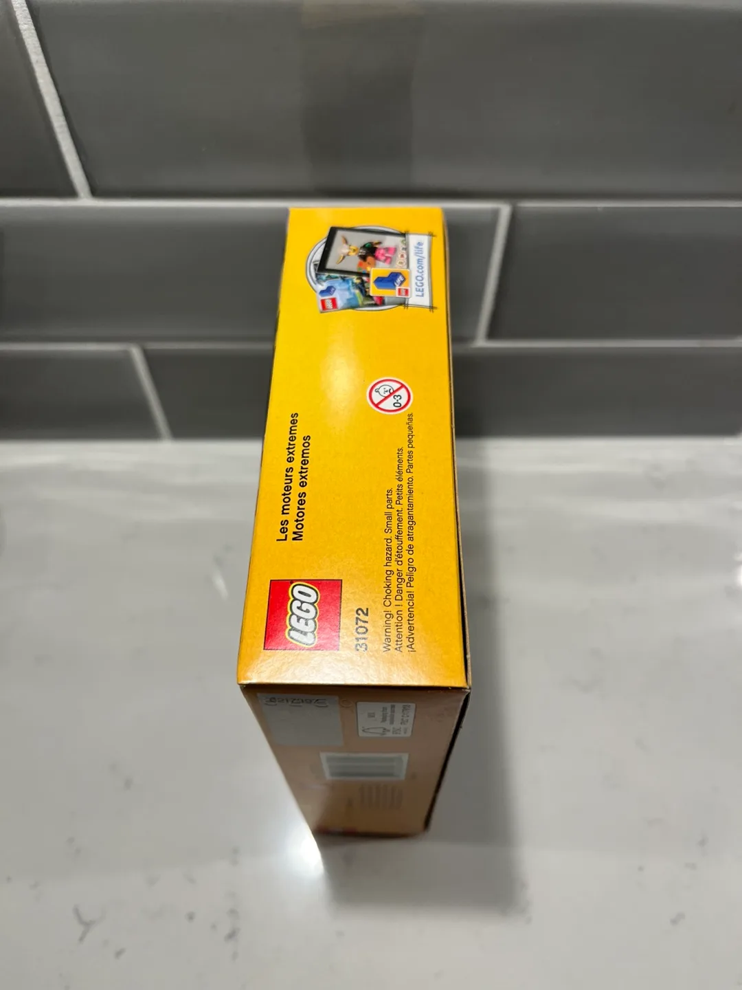 LEGO 31072 Creator 3 in 1 Extreme Engines image indicator(6)