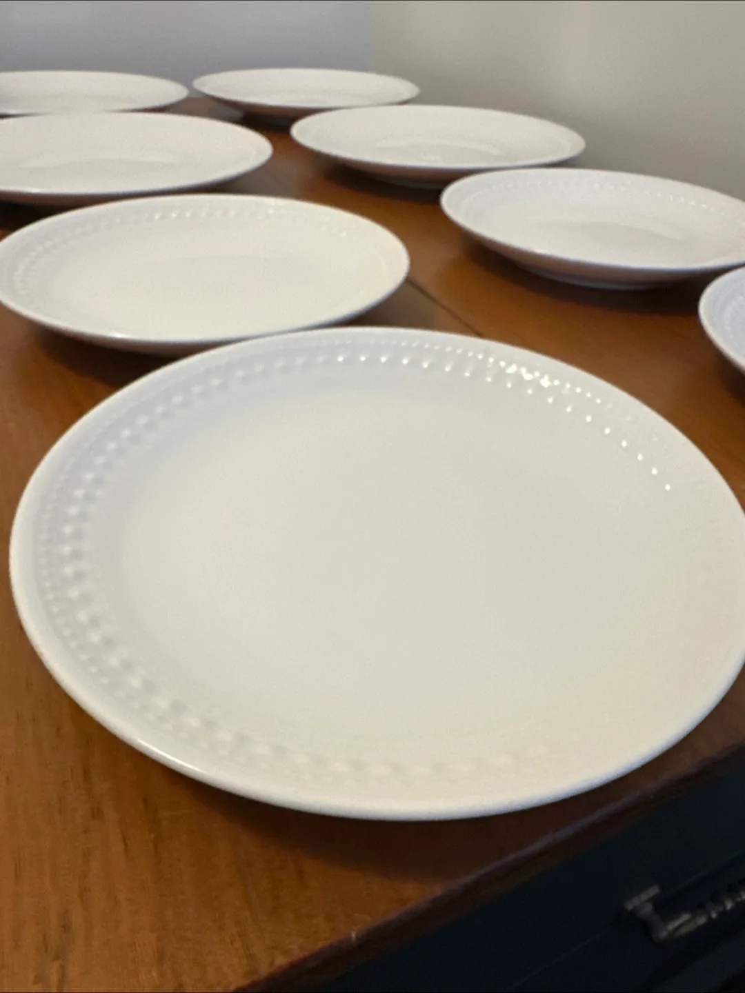 White Plate Set 🧡 image indicator(2)