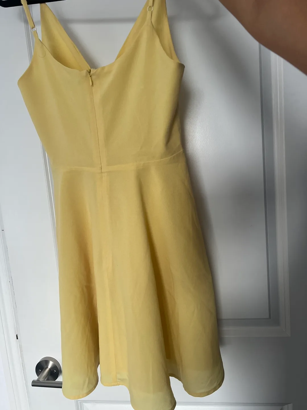 Summer Yellow Dress - Size 4 image indicator(2)