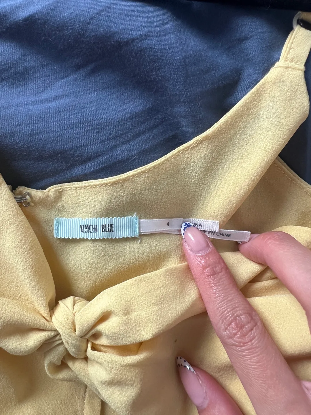 Summer Yellow Dress - Size 4 image indicator(3)