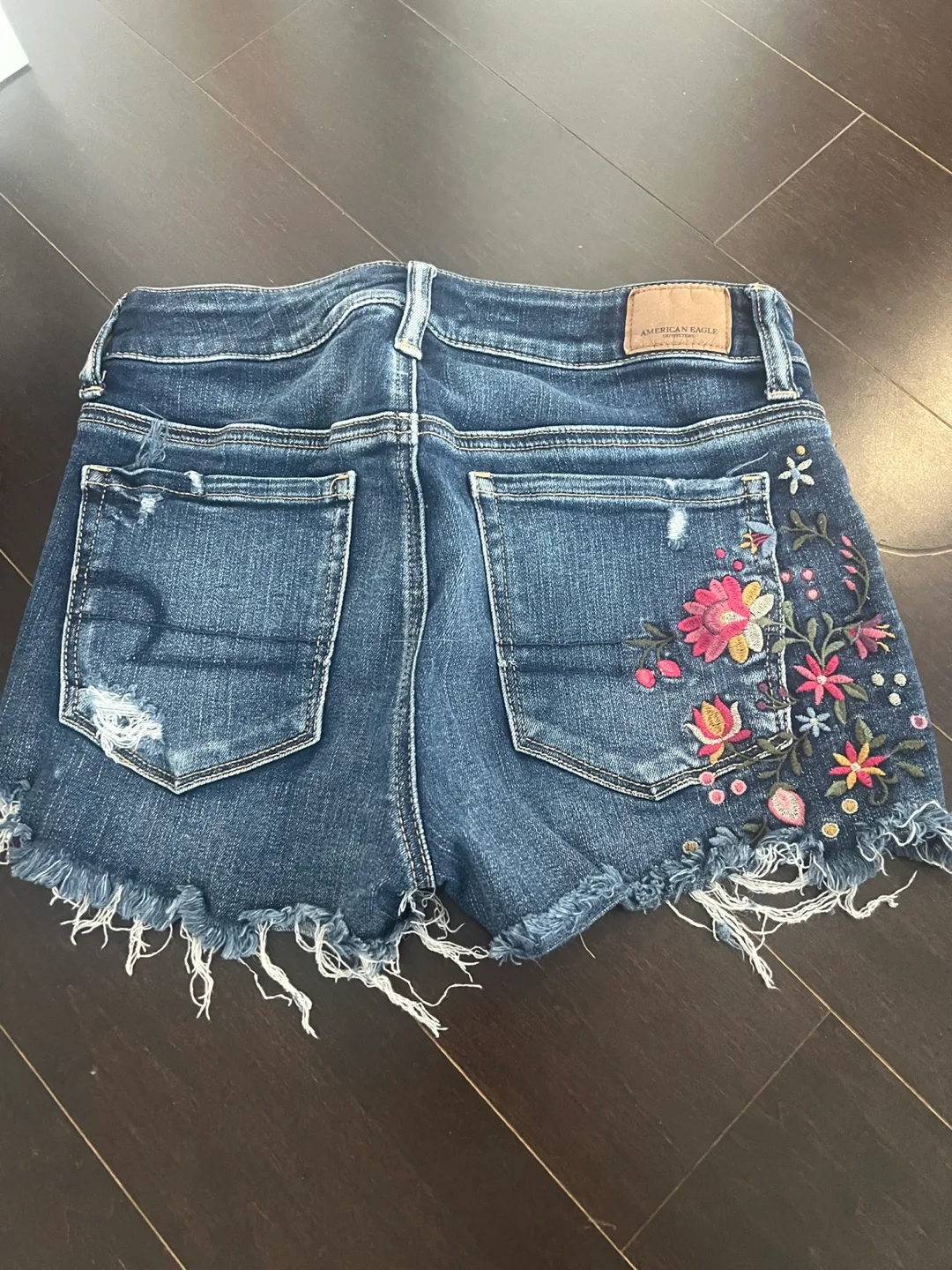 Bundle (or individual) Denim mini Shorts size 4 image indicator(3)