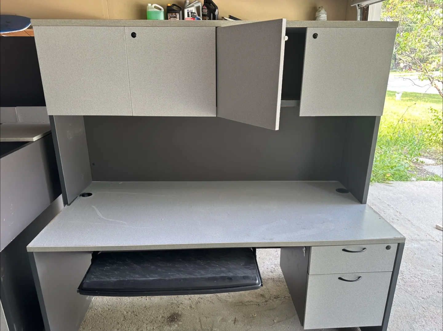 Grey Office Desk with Hutch image indicator(2)