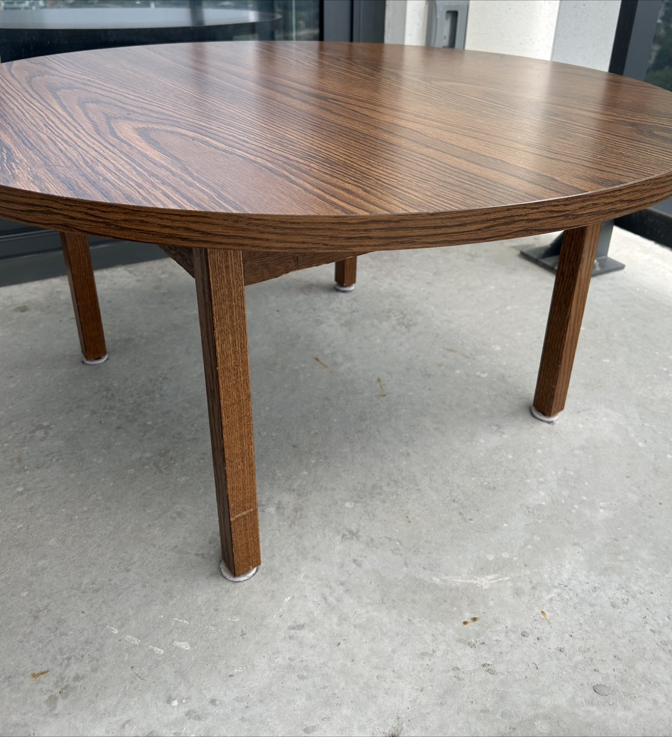 Round Wood Coffee Table - photo 2