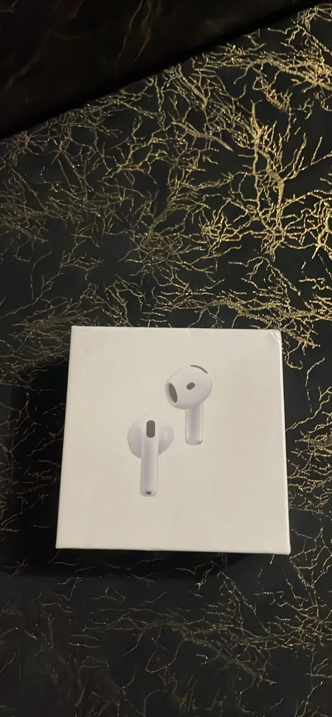 New Apple AirPod 4s with (ANC) negotiable thumbnail