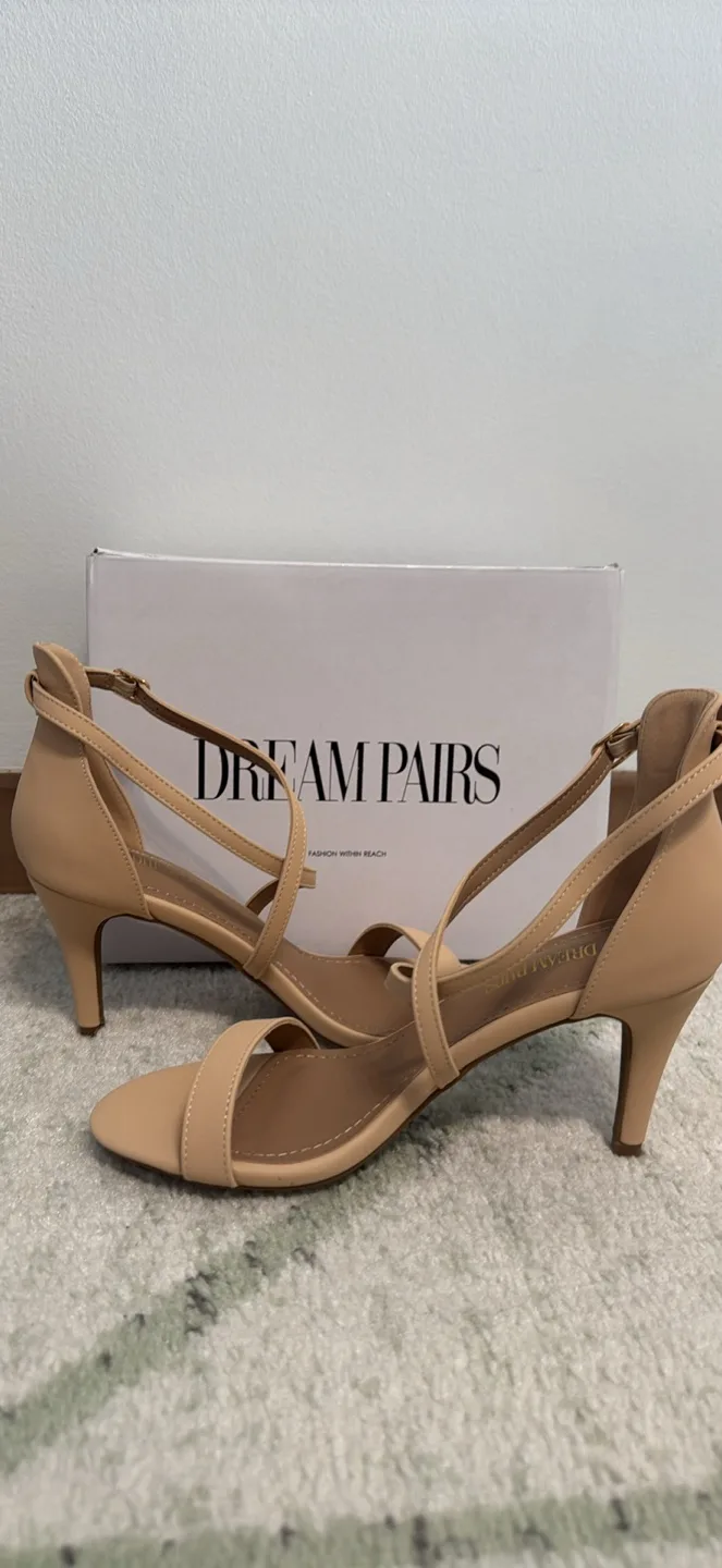Dream Pairs Dolce-W Nude Heels - Size 7.5W thumbnail