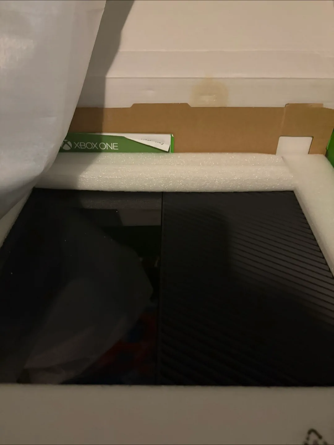 Xbox One Console with Controller & Headset image indicator(5)